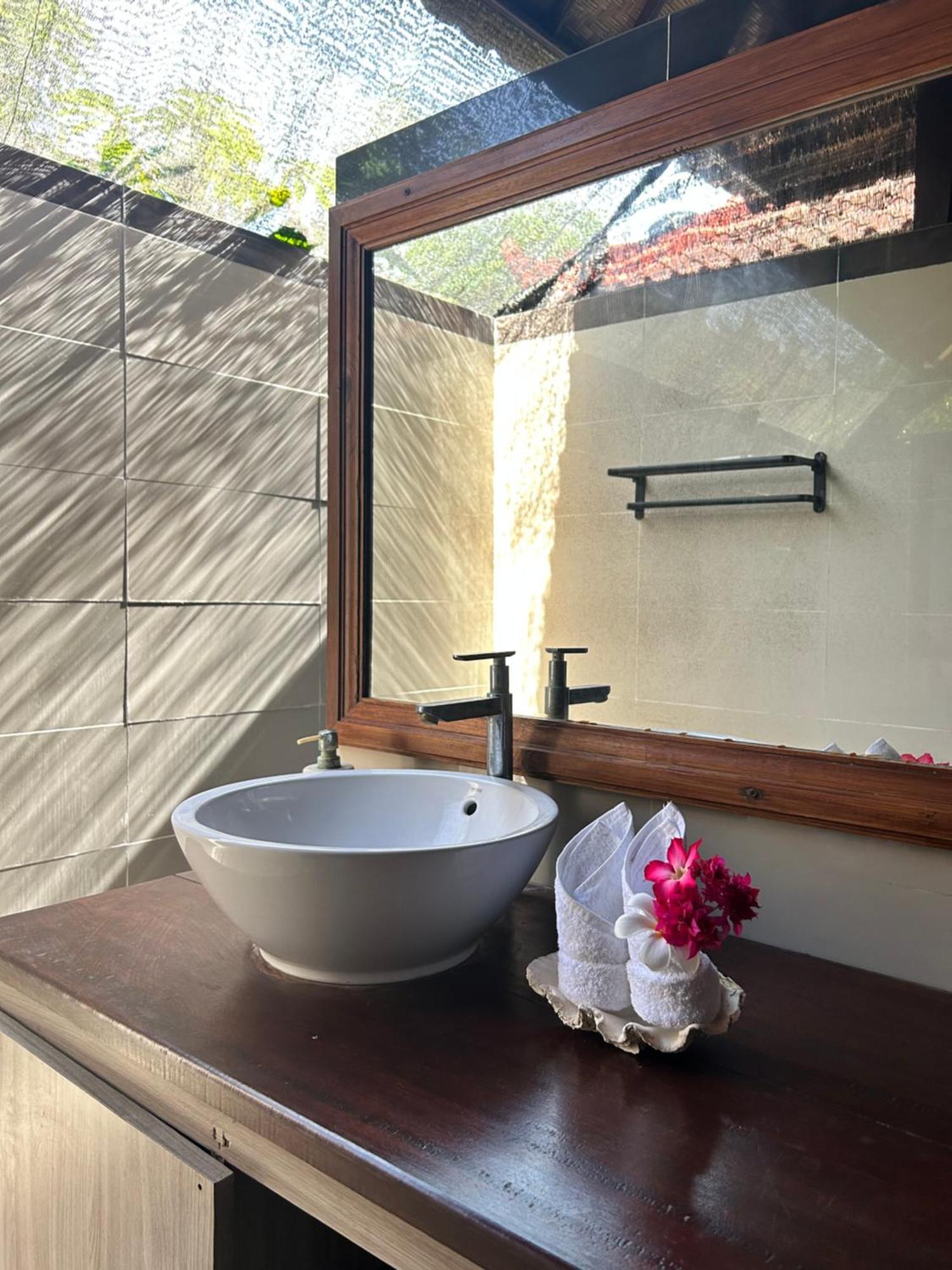 Island Cabanas Formerly Taman Sari Villa Lembongan Eksteriør billede