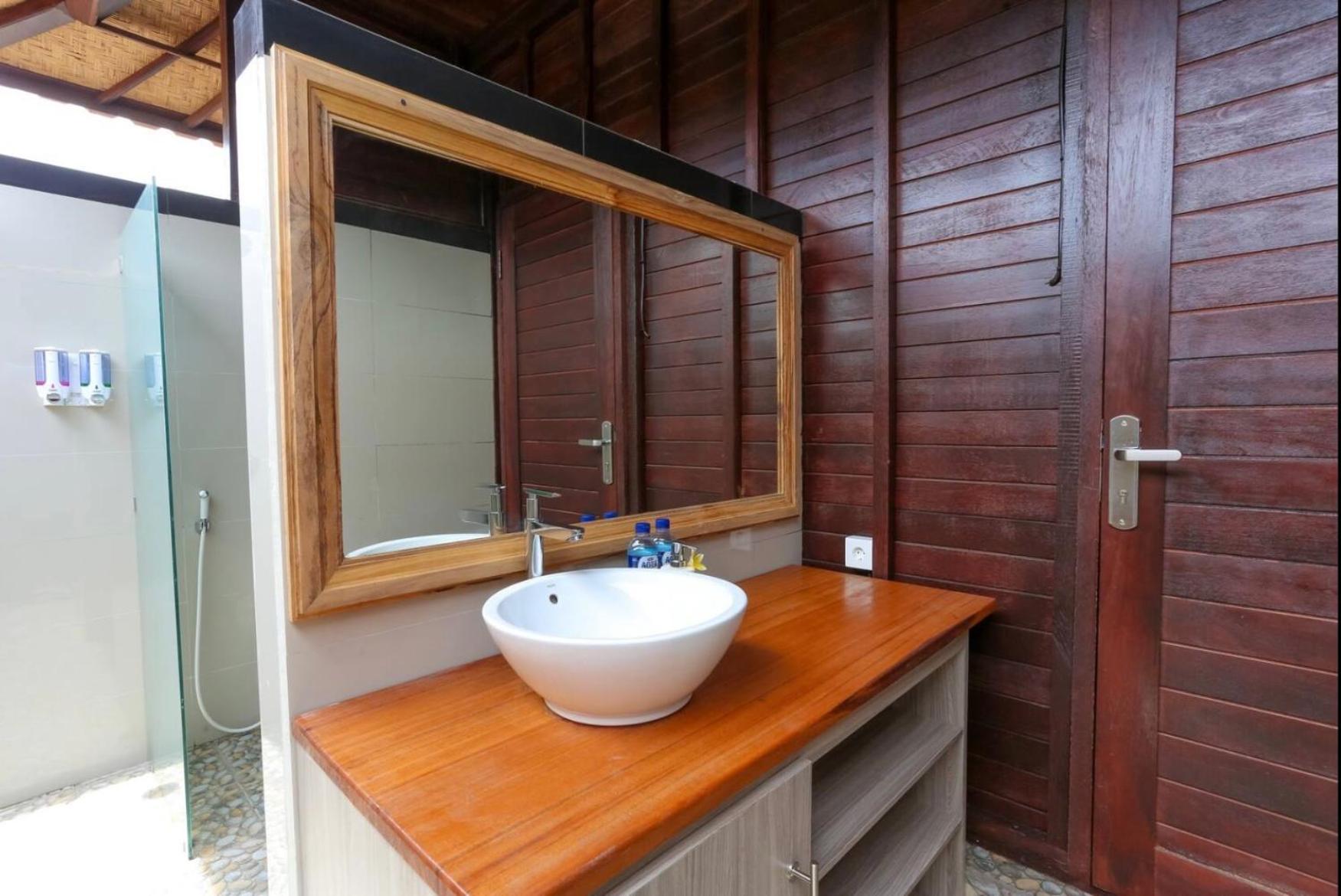 Island Cabanas Formerly Taman Sari Villa Lembongan Eksteriør billede